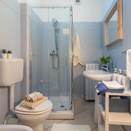 Blue Apartment Omegna