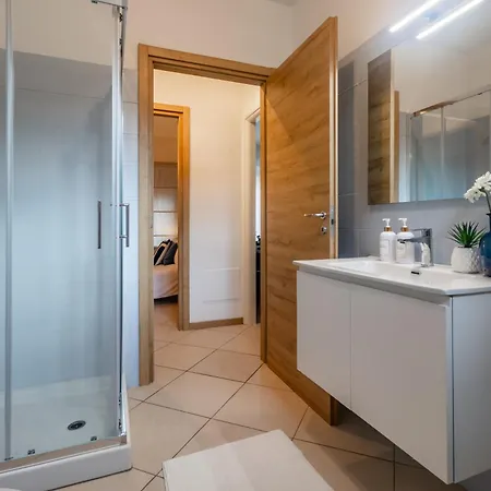 Blue Apartment Omegna