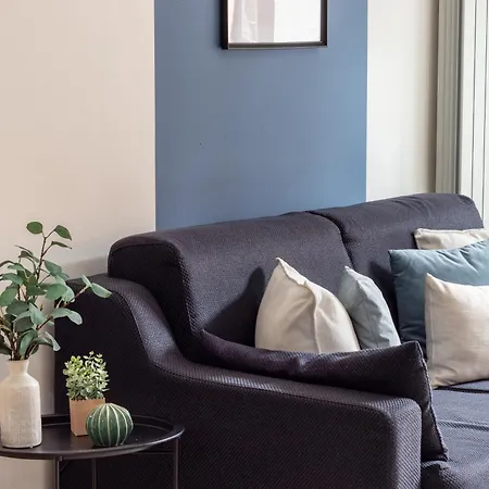 Apartment Blue *